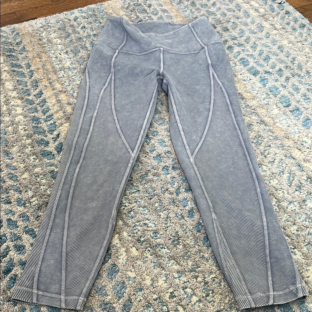 Lululemon Athletica Gray Jeggings with Athletic Seam Design